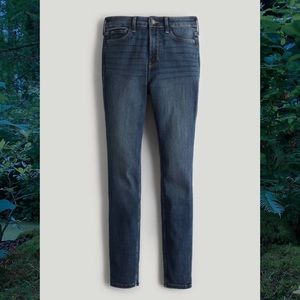 🌊Hollister High Rise Skinny Jeans🌊